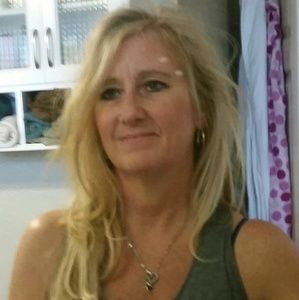 Meet your Posher, Cynthia